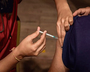 Over 3.86 crore people didn't get 2nd dose of Covid vaccines within stipulated time: Govt