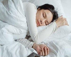 Over 80% Delhi-NCR residents often feel sleepy during work: Study