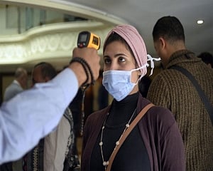 Pak reports 5,611 more COVID-19 cases, death toll crosses 17,000