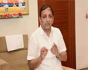 Param Bir Singh may be under pressure of Central agencies:Cong