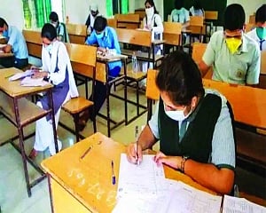 Parents, students flag concerns over CBSE, CISCE evaluation formulas for class 12 results