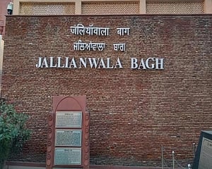 PM Modi pays tributes to Jallianwala Bagh massacre victims