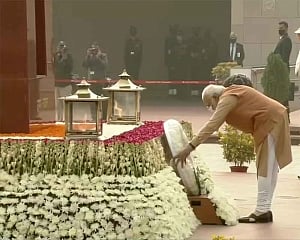 PM Modi recalls valour, sacrifice of Bangladeshi freedom fighters, India's forces on Vijay Diwas