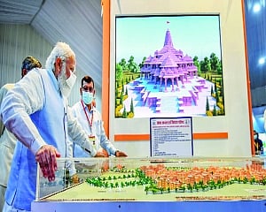 PMAY has made 3 crore poor families lakhpati, says Modi