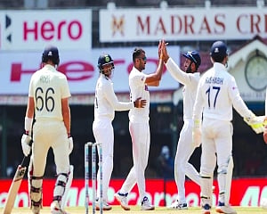 Poms dance to Patel Rap