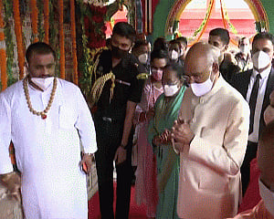 President offers prayers to Ram Lalla in Ayodhya