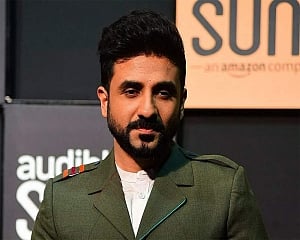 Priyanka Chopra congratulates Vir Das on International Emmy nomination: So proud
