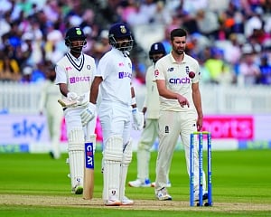 Pujara, Rahane keep India alive