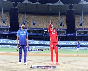 Punjab Kings opt to bowl against MI, Ravi Bishnoi replaces M Ashwin