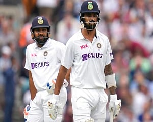 Rahul fined for showing dissent at umpire's decision