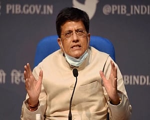 Railways deploying 31 COVID care coaches in Madhya Pradesh, Maharashtra:  Minister