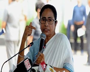 Release funds to pay arrears to farmers under PM-KISAN scheme: Mamata to PM