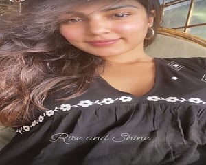 Rhea Chakraborty in new post: 'Rise and shine'