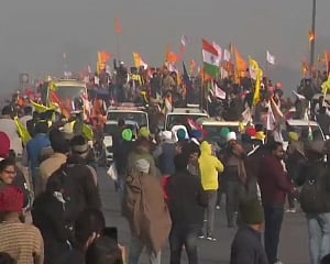 Samyukta Kisan Morcha disassociates itself from violence during tractor parade