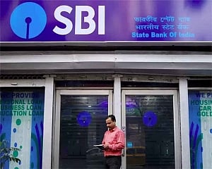 SBI raises $600mn via 'Regulation S' bonds