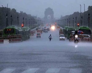 Scattered rain in Delhi brings relief from heatwave