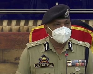 Search operation in Poonch's Bhatta Durrian still on, suspect presence of some terrorists: J-K DGP