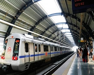 Services on Dwarka-Rajiv Chowk section hit due to technical glitch