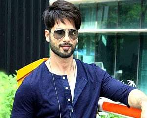 Shahid Kapoor resumes work: 'Ready, set, go'