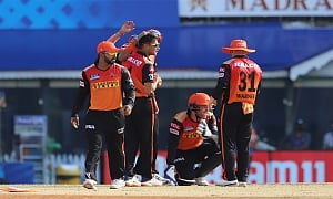 SRH bowl out Punjab Kings for 120