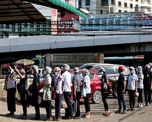 Thailand adds 1,500 cases, mulls new measures