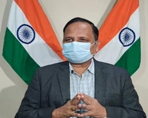 Third peak of corona in Delhi almost down now: Minister