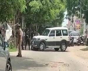 Two alleged Al Qaeda-linked terrorists held in Lucknow: Police