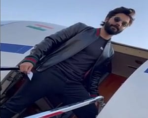 Varun Dhawan channels his inner 'Bhediya'