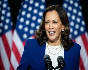 Vice President-elect Harris to resign her Senate seat Monday