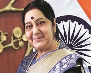 Vice President Naidu hails Sushma Swaraj's service to nation