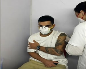 Virat Kohli, Ishant Sharma get first dose of vaccination