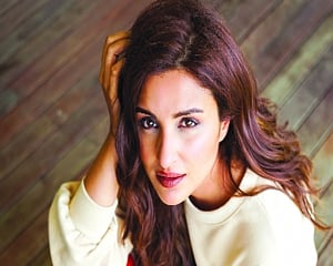 Want to awe people with my work: Pari