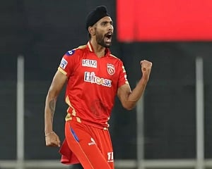 Wanted to bowl dot ball to De Villiers but ended up getting his wicket: Harpreet