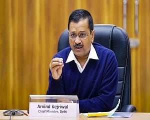 Weekend curfew in Delhi, malls, gyms and spas to be closed: Kejriwal