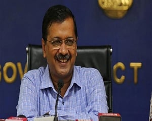 Will provide COVID-19 vaccine free to people of Delhi if Centre fails to do so: Kejriwal