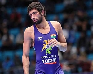 Wrestler Ravi Dahiya settles for silver after losing final to world champion Uguev