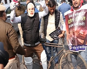 Youth Congress activists protest in Delhi against fuel price hike