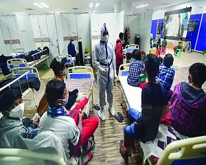 1.6 L new cases as Omicron surges