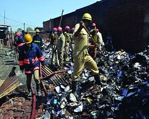 3 kids among 7 charred to death in Delhi blaze