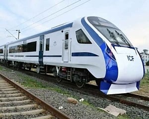 400 new Vande Bharat trains in three years: FM