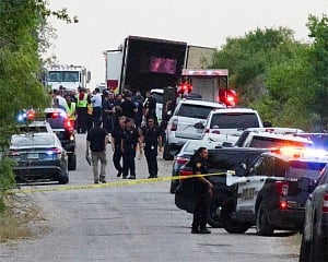 46 undocumented migrants found dead inside lorry in Texas