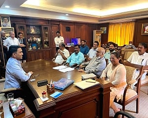 BJP nets ex-Goa CM, 7 other Congress MLAs; CM Sawant says 'Congress Chhodo Yatra' has begun from the coastal state