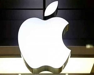 Apple may bring USB-C port to AirPods, Mac accessories by 2024