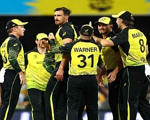 Australia keep semifinal hopes alive with win against Ireland
