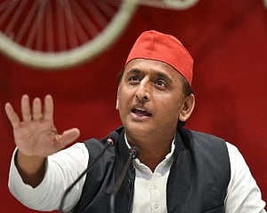 Battle for UP: Akhilesh slams Yogi govt in open letter