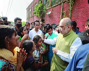 Bengal BJP man found hanging amid Shah’s visit, HM seeks CBI probe