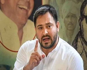 Bihar Deputy CM Tejashwi meets Sonia, Oppn leaders in Delhi, says his state has shown way to country
