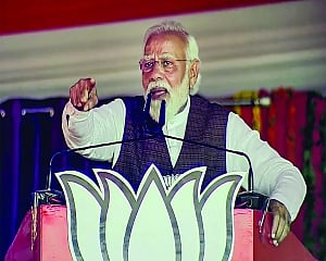 Bihar-UP bhaiya barb insult to Guru Gobind, Guru Ravi Das: Modi