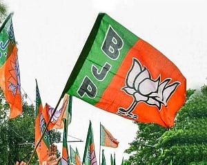 BJP suspends Nupur Sharma, expels Naveen Kumar Jindal from party