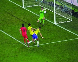 Brazil dances to FIFA WC quarterfinals